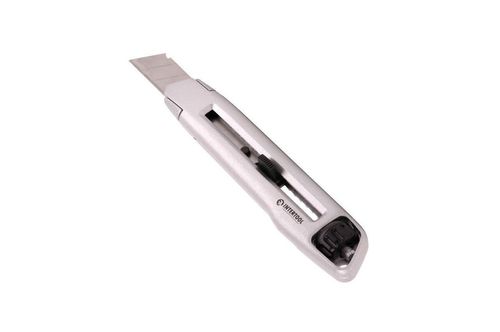 Нож Intertool - 18 мм двойной фиксатор, металлический | HT-0512