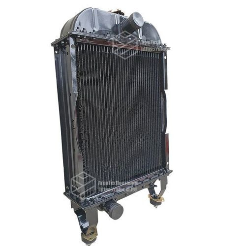 Радиатор водяной МТЗ-1221 (медн) (4-х рядный) + крышка + аморт. х 2 шт (метал бачки) | VTR