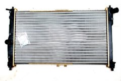 Радиатор охлаждения DAEWOO LANOS (97-) 1.3-1.6 i (Nissens)